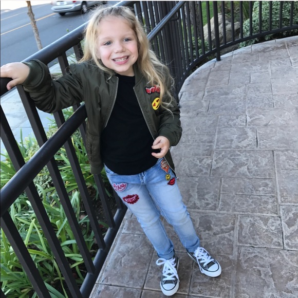 Meet your Posher, Ella💛 - Picture 11 of 12